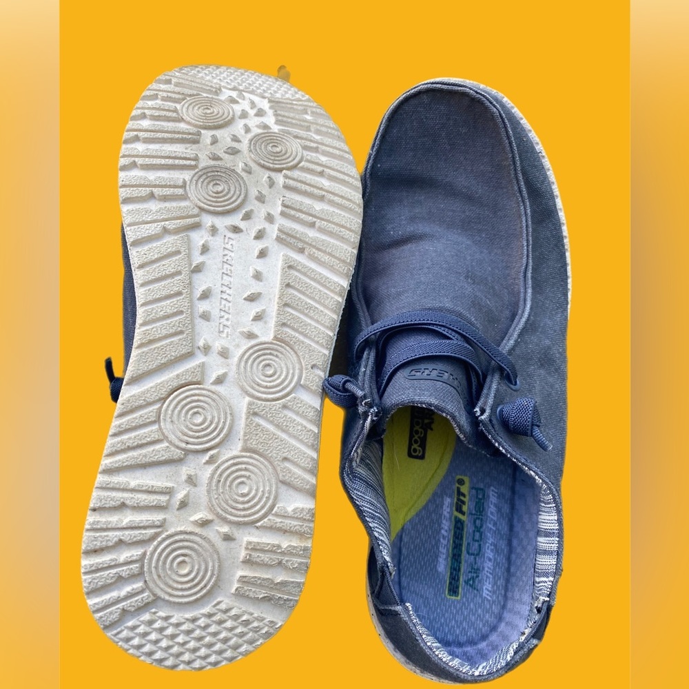 Sketchers Men’s Size 9 Canvas Slip-In - image 5